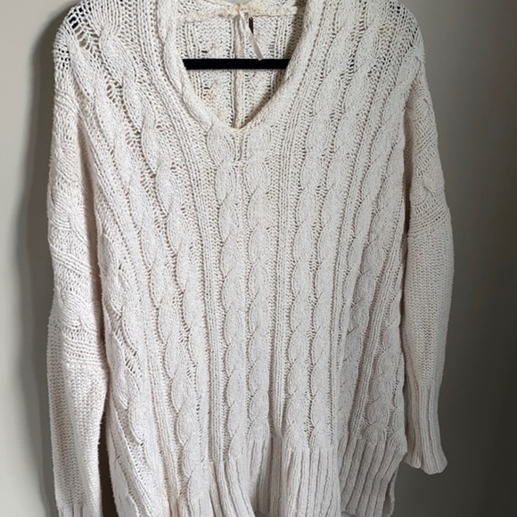 Free People Cable V-Neck Sweater - Picture 2 of 5
